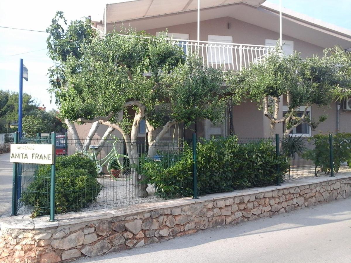 Apartments Anita Frane Vodice Esterno foto