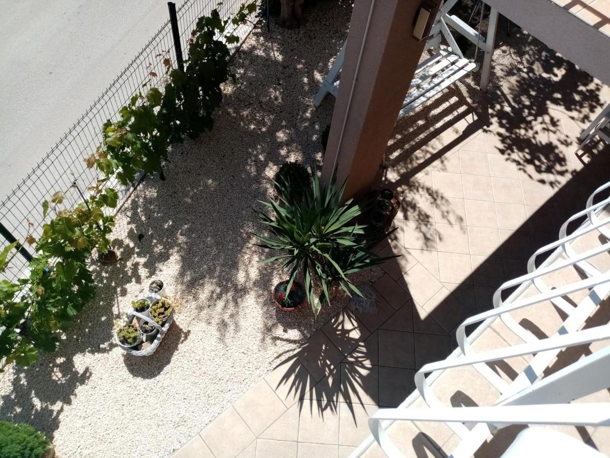 Apartments Anita Frane Vodice Esterno foto