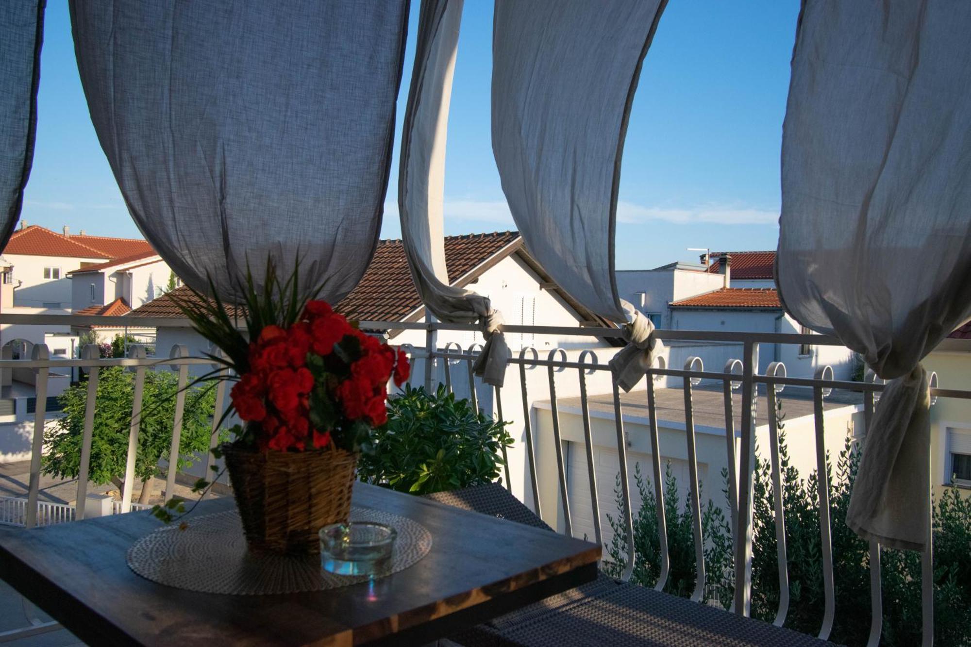 Apartments Anita Frane Vodice Esterno foto